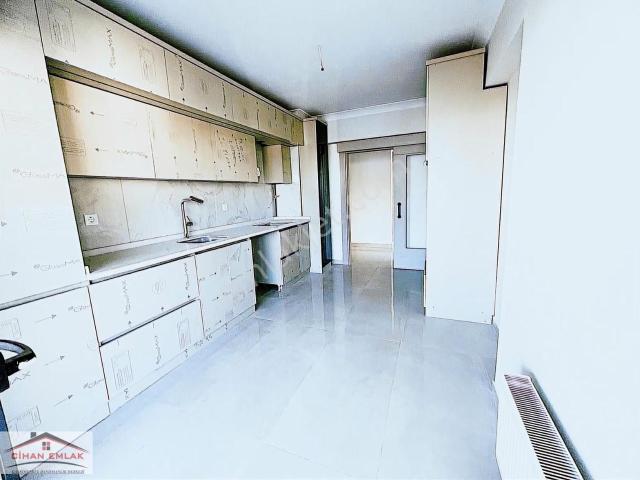 Kayalar Mahallesi, Yenimahalle içerisinde satılık mülk