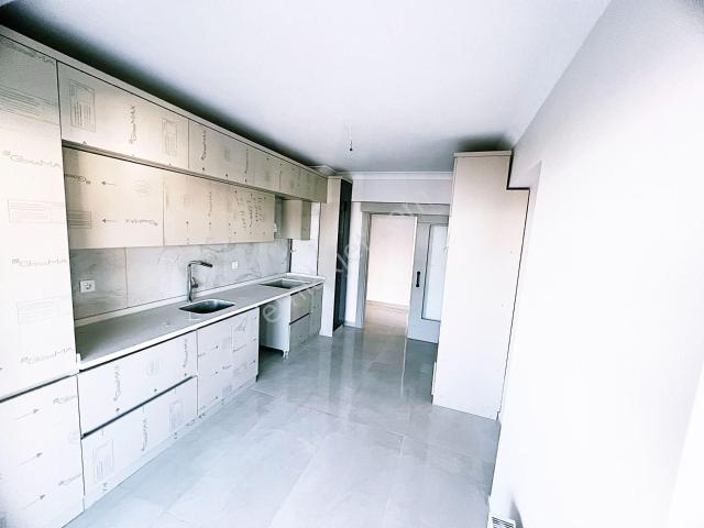 Kayalar Mahallesi, Yenimahalle içerisinde satılık mülk