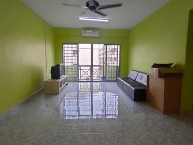 Apartment for sale in Petaling, Subang Jaya