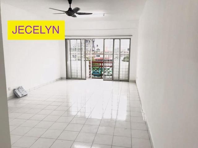 Apartment for sale in Petaling, Subang Jaya