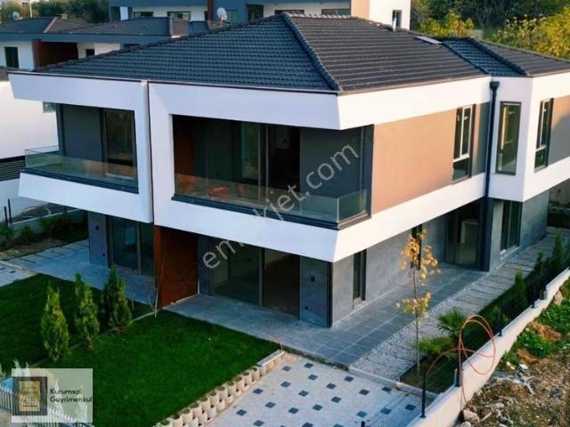 Nilüfer, Bursa içerisinde satılık Villa