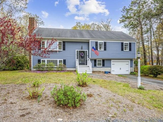 House for sale in South Yarmouth, Massachusetts