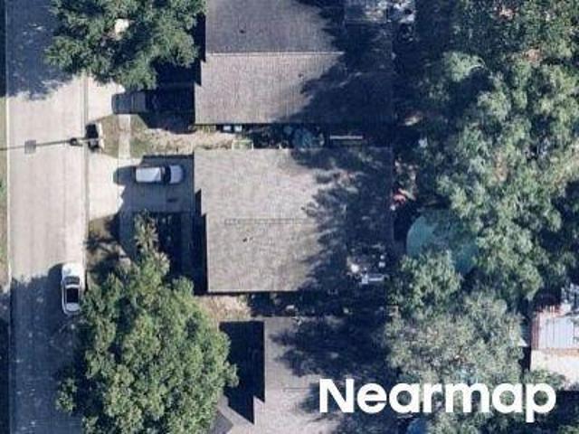 House for sale in University Oaks, University