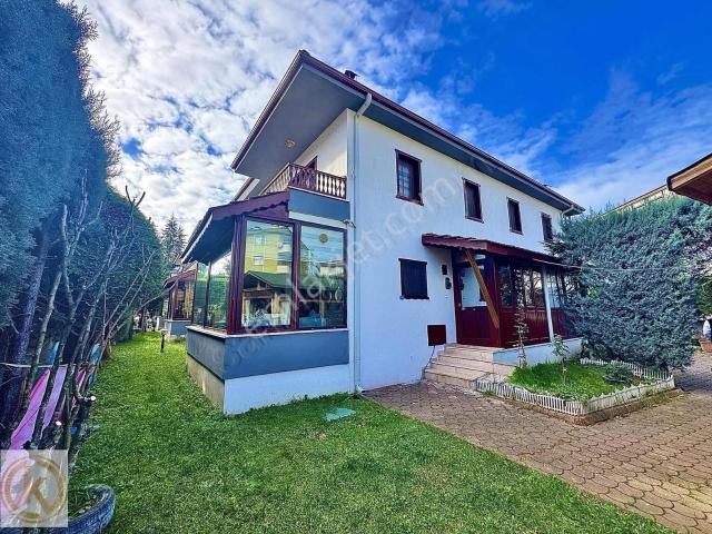 Serdivan, Sakarya içerisinde satılık Villa
