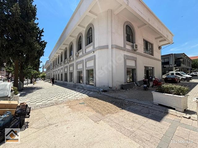 Bergama, İzmir içerisinde satılık Dükkan
