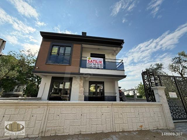 Yalova içerisinde satılık Villa