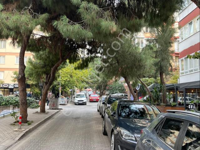 Özkanlar, Bornova içerisinde satılık mülk