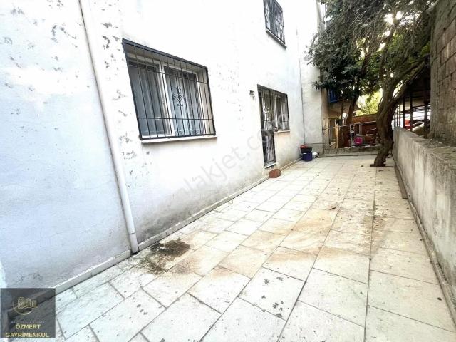 Karabağlar, İzmir içerisinde satılık mülk