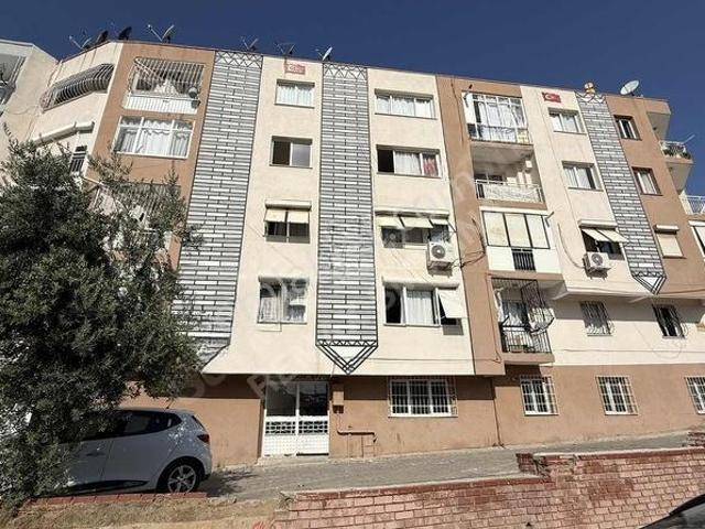 Kazım Karabekir Mahallesi, Karabağlar içerisinde kiralık mülk