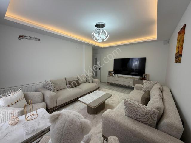 Karabağlar, İzmir içerisinde kiralık mülk