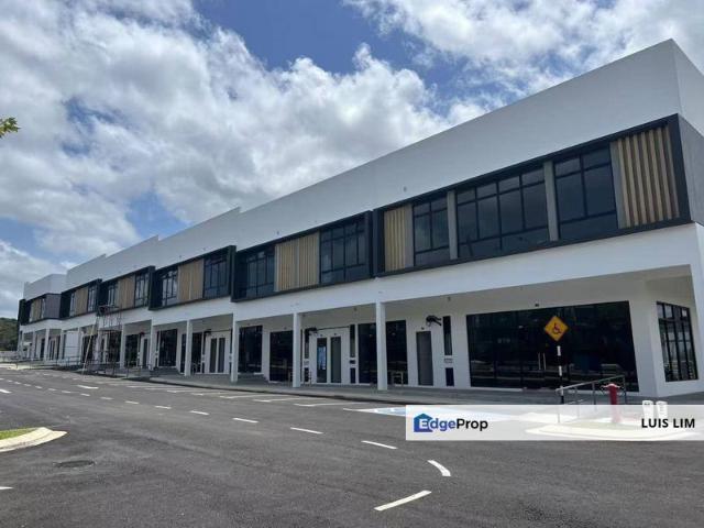 Shop for rent in Ulu Tiram, Johor