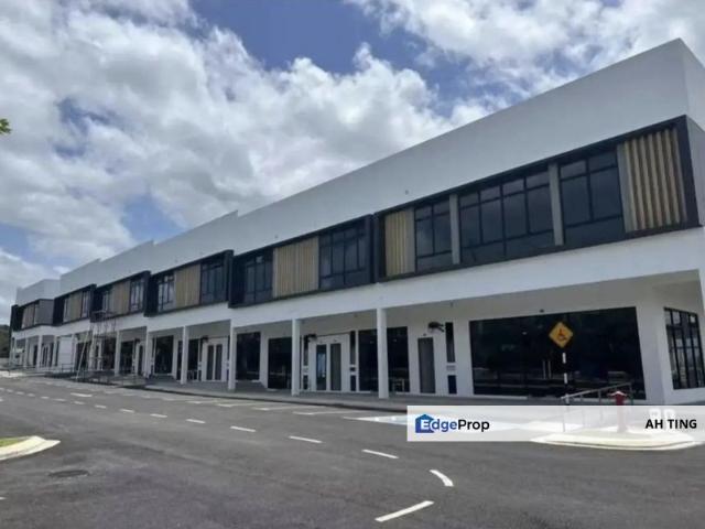 Shop for rent in Ulu Tiram, Johor