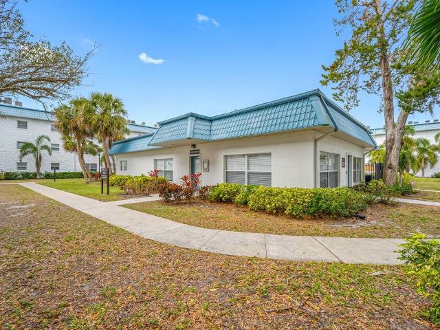 Apartment for rent in Kenneth City, Pinellas County