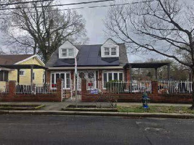 House for sale in Washington, Washington DC