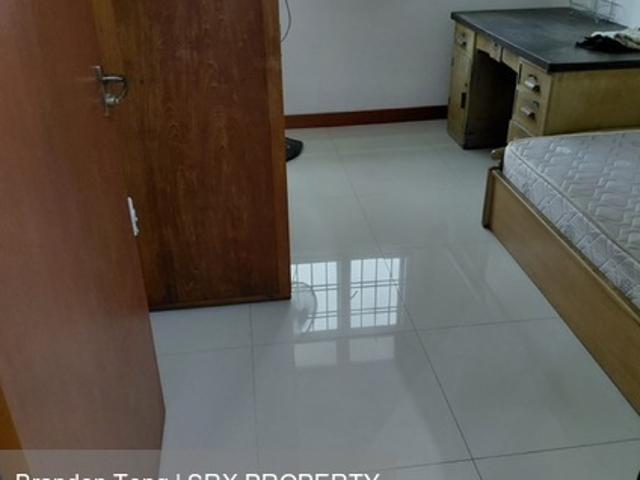 Detached House for rent