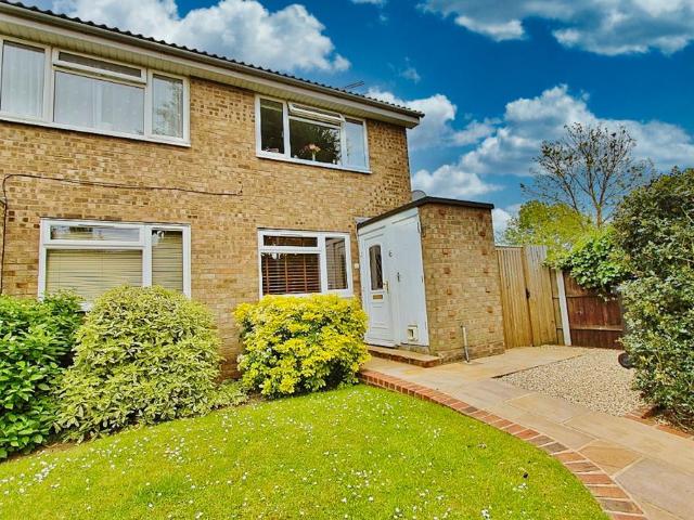 Apartment for rent in Chigwell, Epping