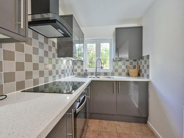 House for rent in London Borough of Merton, Collier's Wood