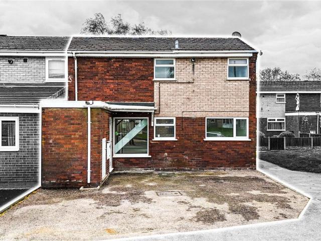 House for rent in Leyfields, Kettlebrook