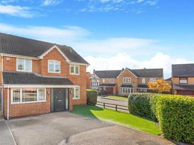 House for sale in Brambleside, Kettering