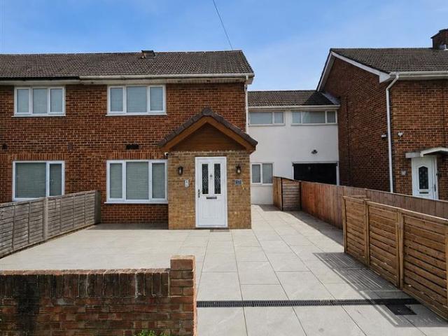 Studio for rent in West Drayton, Greater London