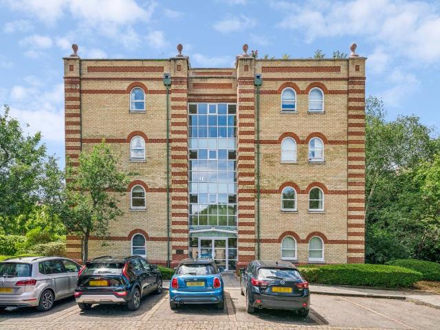 Apartment for rent in Greater London
