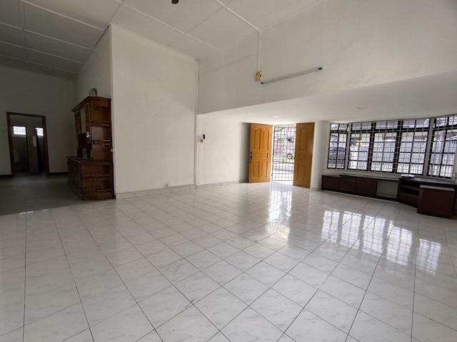 Bungalow for rent in Johor Bahru