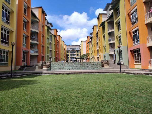 Apartment for sale in Malaka