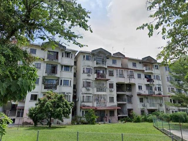 Apartment for sale in Langat, Selangor