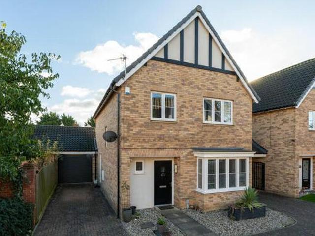 House for sale in Chelmondiston, Suffolk