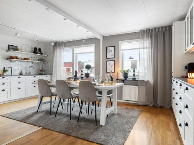 Villa till salu i Trollhättan, Västra Götaland