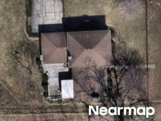 House for sale in Crestwood, Illinois