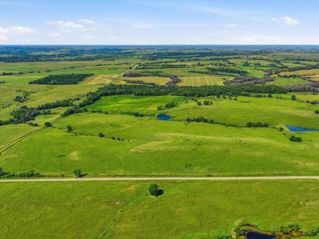Land for sale in Maple Hill, Wabaunsee County