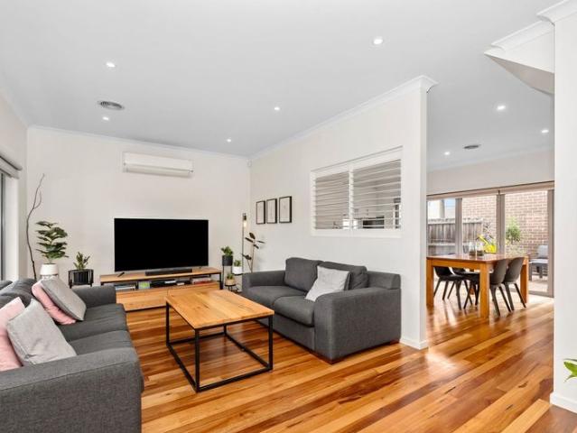 Townhouse for rent in Camerons Creek, Victoria