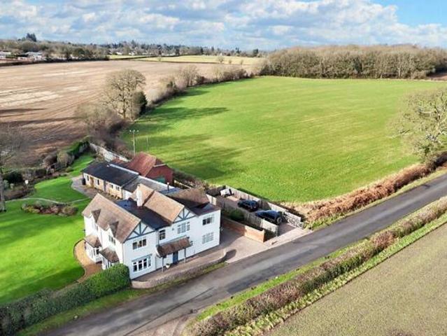 House for sale in West Midlands