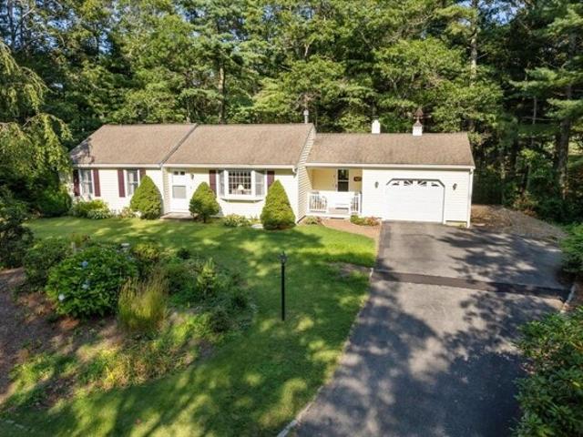 House for sale in Cataumet, Massachusetts
