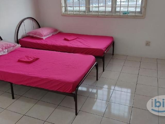 Room for rent in Petaling, Damansara Damai