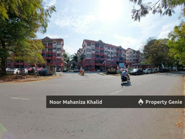 Apartment for sale in Tanjong Sepat, Selangor