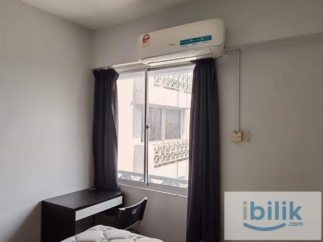Room for rent in Petaling, Damansara Damai