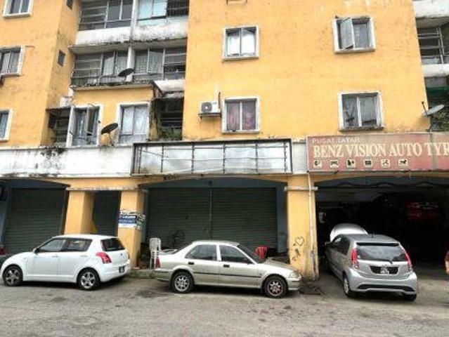 Apartment for sale in Petaling Jaya, Petaling