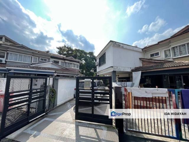 House for sale in Petaling, Damansara Damai