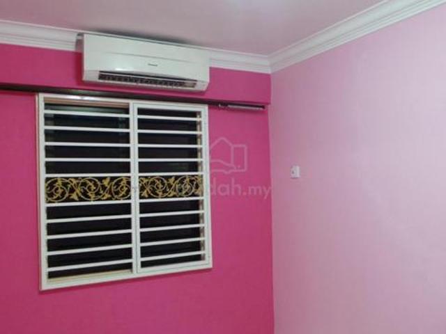 Flat for sale in Petaling, Damansara Damai