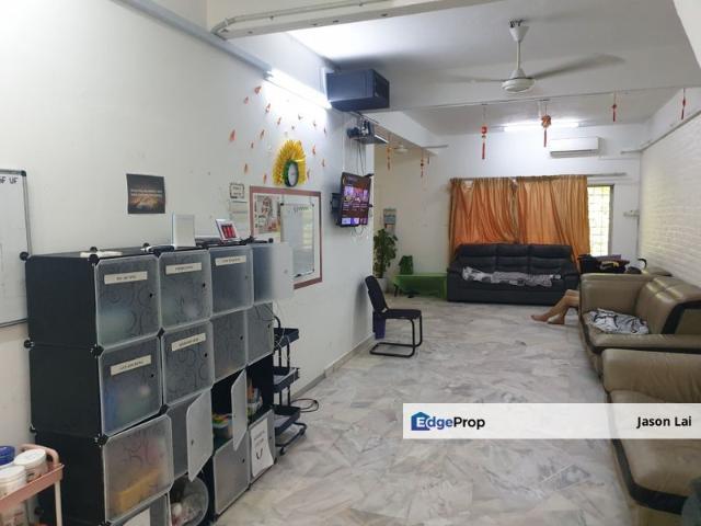 House for sale in Petaling, Damansara Damai