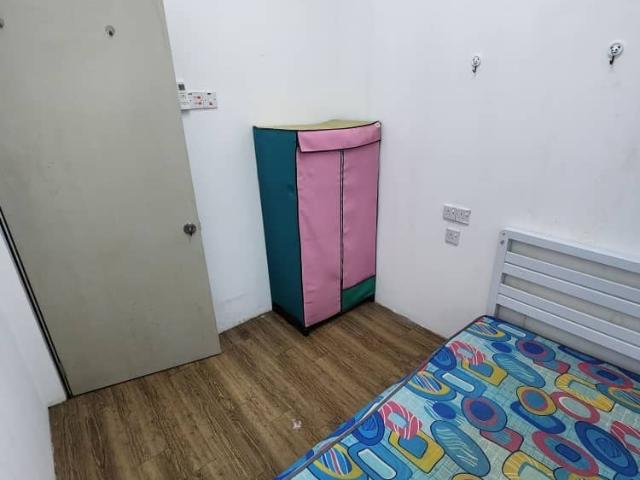 Room for rent in Petaling, Damansara Damai