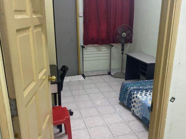 Room for rent in PJU 1, Petaling Jaya