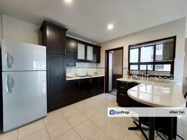 Condominium for sale in Petaling, Damansara Damai