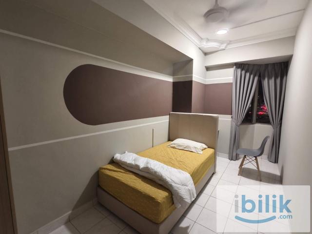 Room for rent in Petaling, Damansara Damai