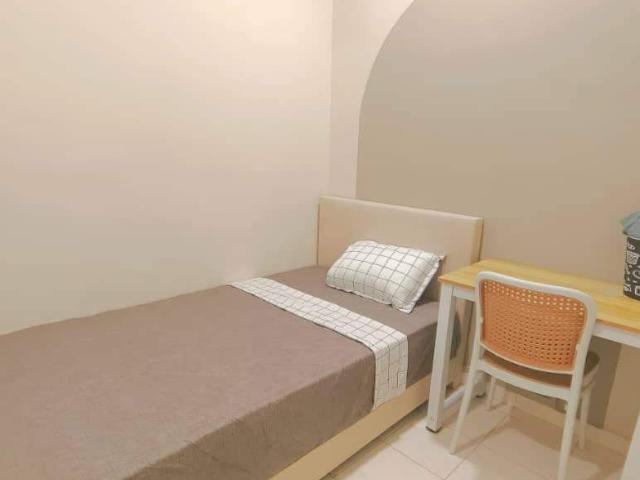 Room for rent in SS 7, Petaling Jaya