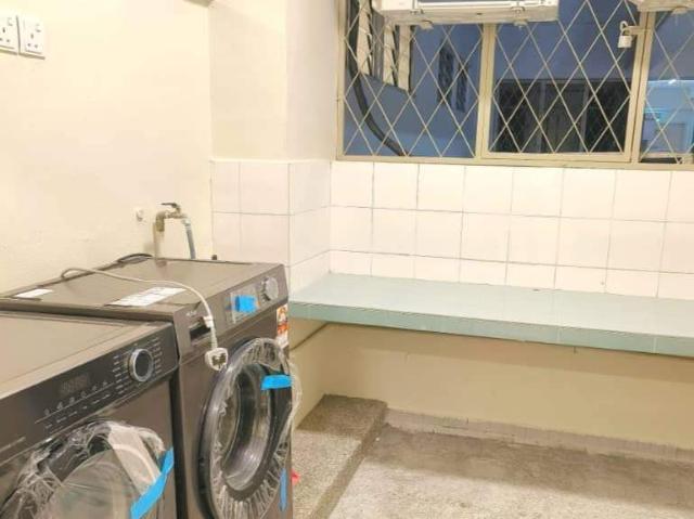 Room for rent in Petaling, Damansara Damai