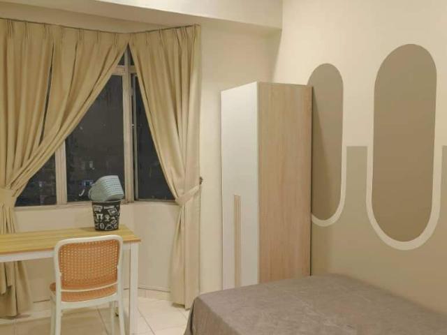 Room for rent in Petaling, Damansara Damai