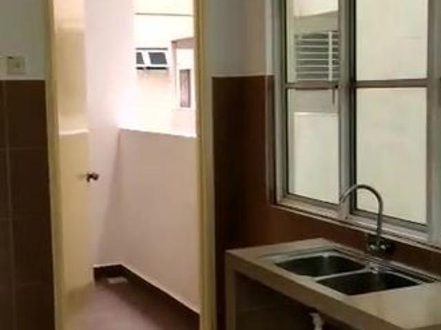 Condominium for sale in Petaling, Damansara Damai
